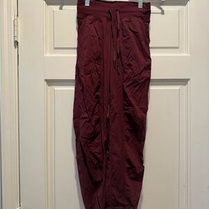 Dance Studio Mid-Rise Jogger